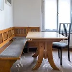 Josephine - Authentic Hospitality Near דירה *