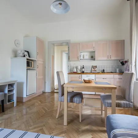 Apartma Josephine - Authentic Hospitality Near