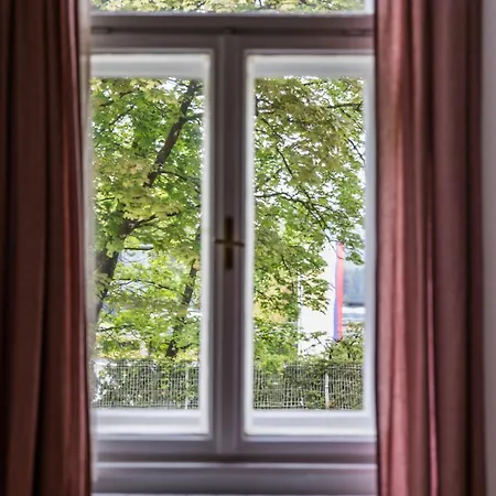 Apartma Josephine - Authentic Hospitality Near